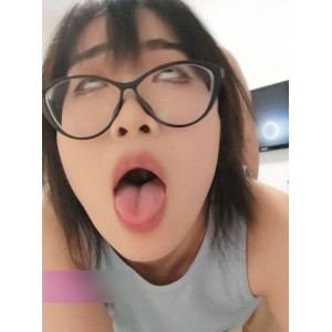 反差萌小狗崔小蕾：225个视频12.6G，收藏百度ED2K