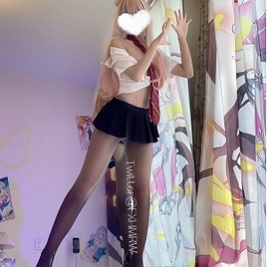 ```markdown[转载搬运]小仙云热舞合集[dvdp+32g][百度盘]在这个视频合集中，主角小仙云展现了惊人的热舞技巧。32GB的内容展示了她在舞蹈领域