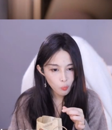 火爆斗鱼主播小玉酱福利视频曝光，车灯大抖动，10.2g视频量惊人