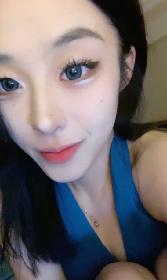 神秘美女主播：颜值硬了，盯送绿帽寸止视频震撼直播