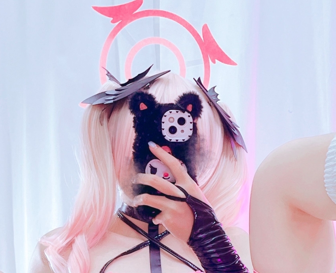 Ayame美女coser福利合集32v1.95g，百度ED2K热门收藏