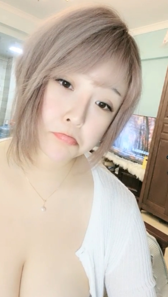 猪猪小宝私拍直播合集46G，百度盘转载搬运