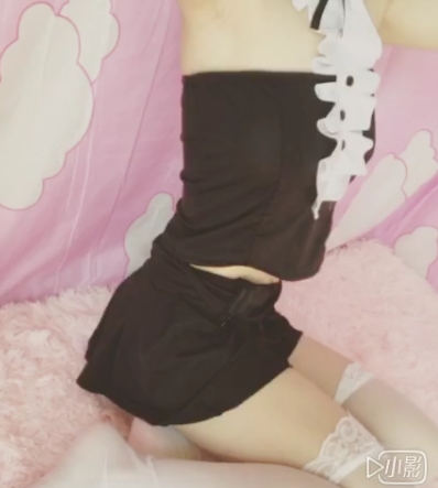 桜井宁宁早期漏点图包视频：274四人游53V+4.35G，百度盘下载