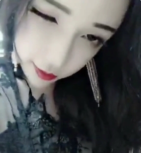 网红顾灵曦视频合集：24个视频总大小5.42GB，勾魂声音婀娜多姿