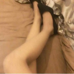 推特美腿女神丝足胭脂扣合集：神乎其神的欲望诱惑，1.7G视频大小