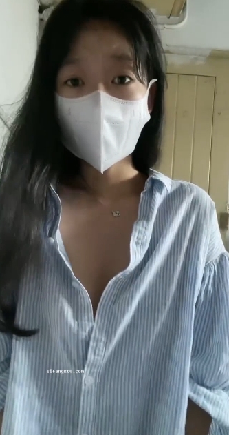 青春勤工俭学：20部女大学生容颜作品暴利赚钱