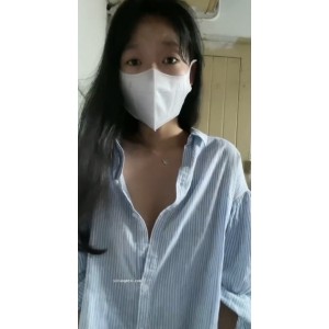 青春勤工俭学：20部女大学生容颜作品暴利赚钱