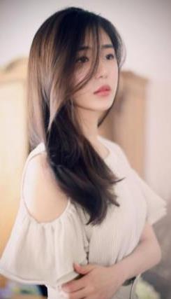 《00后的粉嫩正能量：咬一口小奈樱的微博合集》