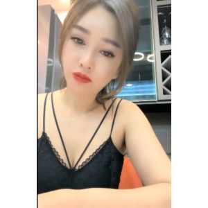 妩媚熟女刘一手：足系列臀控视频24v16.3g