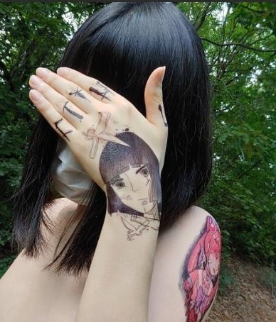 TS界领军人物corisika高颜值人妖散播合集8.8G