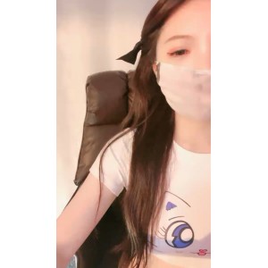 甜腻小喵：啵一口奶盖，视频时长185分钟，大小166.7兆，收藏热度高