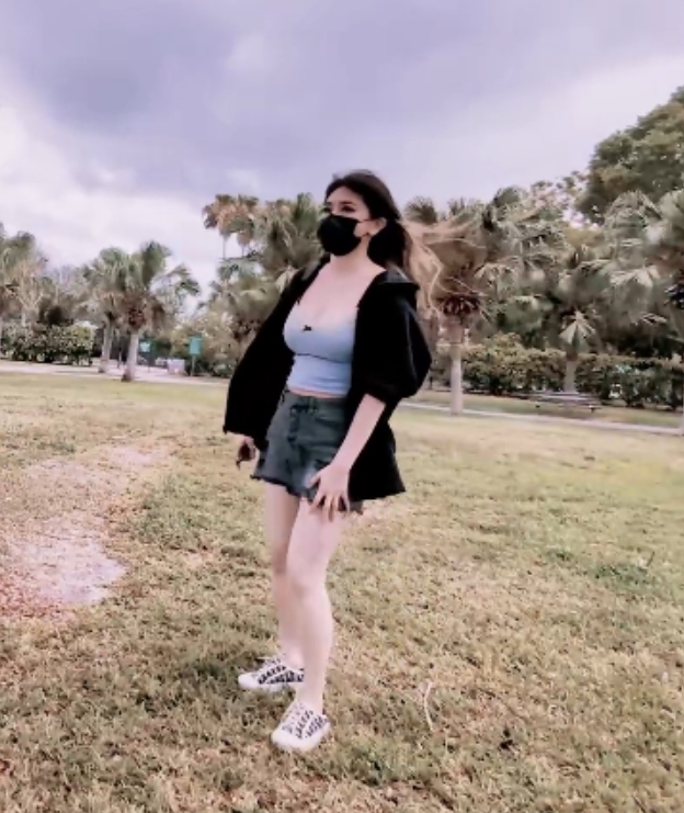 小水水132v77.8g合集：大罩杯福利姬的精彩收藏