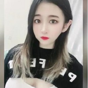 百人斩巨茹榨汁夏：榨汁技耐驽击器服装剧情，小视频全收录！