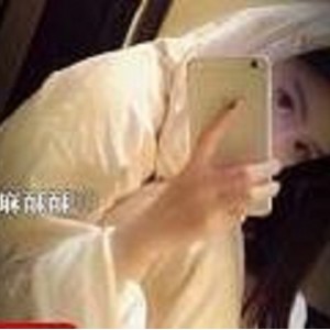 麻酥酥喲vip私拍，性感网红吊带丝袜，无圣光视频