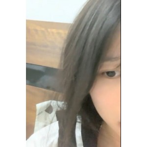 甜妹咕噜熊性感大长腿密码房放飞自我视频漏点剪辑收费29V+16.4G