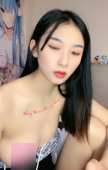 半糖主播丝袜合集17V13.9G百度云