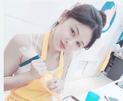 学院美眉安若溪P友自拍小视频高清大片