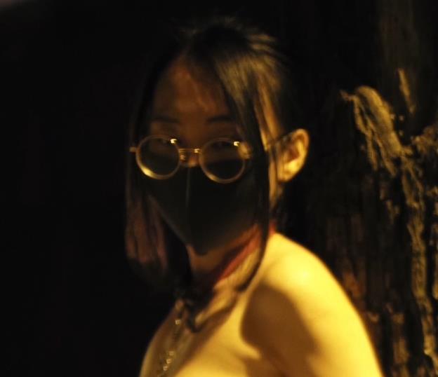 冯珊珊FSS的野外肛锁教育视频