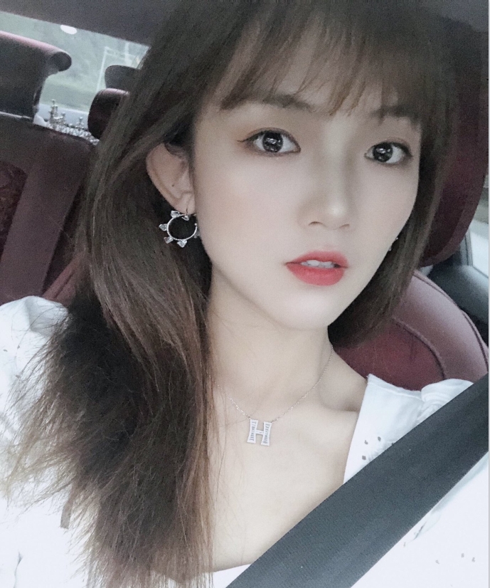 搬运补档服务：专业恋鞋打胶、尾随跟踪、扫楼内释、百度盘爱好者