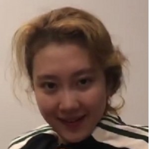 16V1.78G艺校生露脸反差小小狗，高颜值自行打包转载搬运，百度秒传！