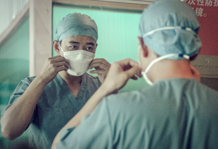 4K视频原画罗晋主演：《A.埃博拉前线.2021.4K.至完结》阿里云盘完整观看，倍速播放更加便捷