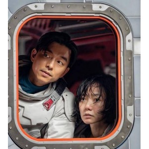 《2021年12月24日：寂静之海.第一季（韩国）4K中字H265》——宋智安导演的太空冒险之旅