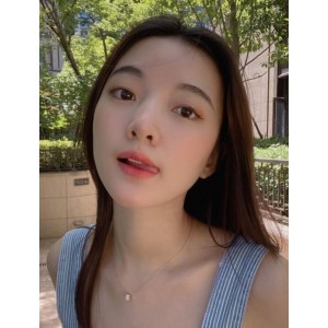 虎牙校花系列：宅男经典绝版，欲女攻势大学女神噼里啪啦，激烈叫声绝对让你酥麻！