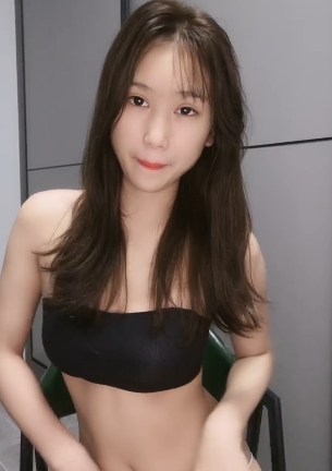 小美女的魅力：1v+675M，百度盘转载搬运