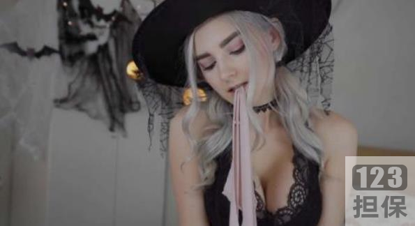 最新欧美圈的萌妹子AvrilxLust合集