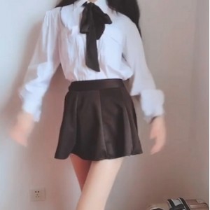 快手粉丝的增长,全靠“粉丝部”在推动。