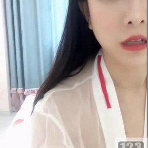 番茄主播:我买了辆跑车,你们猜多少钱?