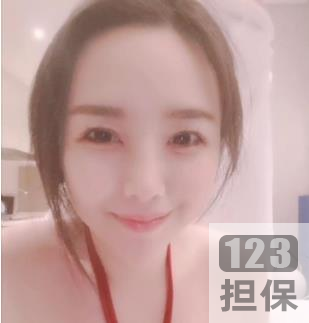 可可射宝,一个肉鸡,一个“粑粑”,一个“下水”,一个“还内”。