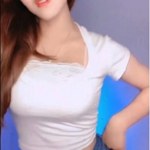 网友的关注和好评。快手主播小岚岚作品小合集，让人仿佛走进了一个充满惊喜和欢乐的世界。