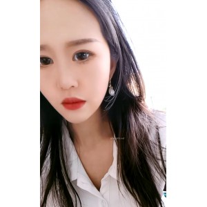 乌苏儿：户外女神的厕所战神，38个视频总计16.4G，百度和ED2K收藏热门