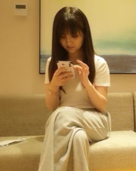 “小宝寻花367g合集：收藏珍贵视频资源，10G压缩包解压，赶紧行动！”