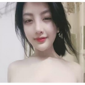 火辣大罩杯女友露弄净某处，765MB视频图片百度盘下载