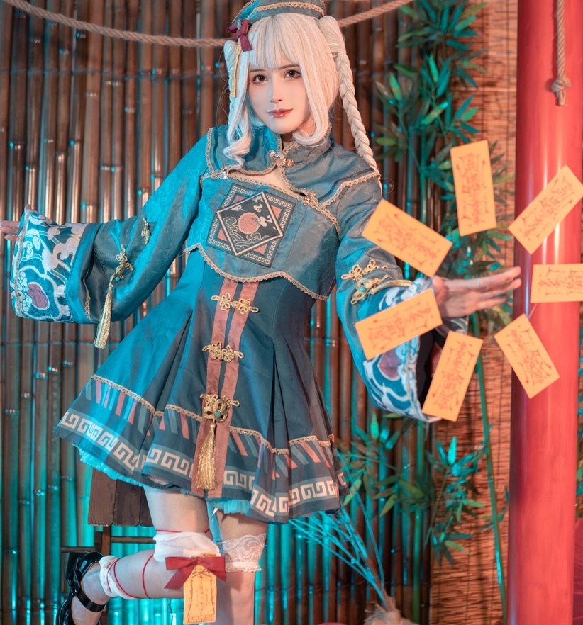 鹿八岁套作品合集：尺度作品百度ED2K黑暗护士，共计71.8g，收藏必备！