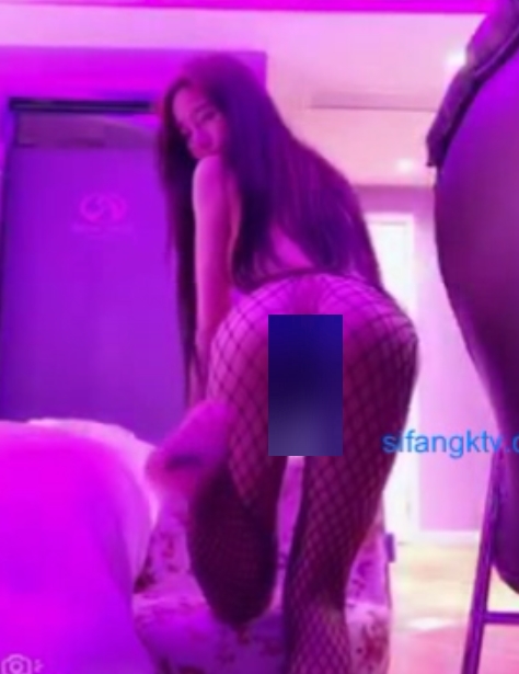 颜值巅峰主播保安安微信福利视频25部总大小598M，百度云分享，魔鬼身材诱惑无限