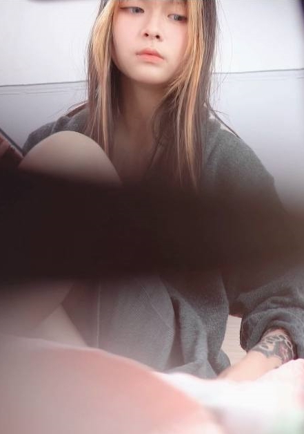 鱼哥年轻小妹妹视频合集203v49.3g，百度ED2K热门收藏，4月新品上市