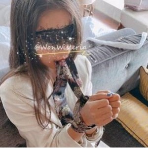 心跳加速！S级身材反差女神Wisteriawon三人游，497M资源揭秘表里不一的面具之下