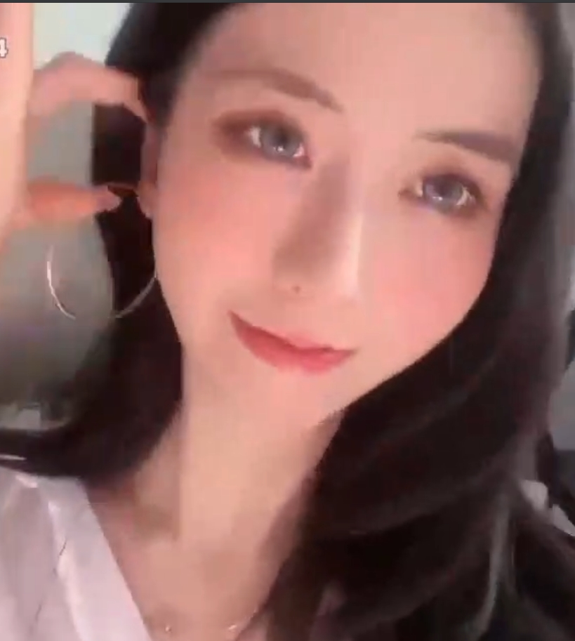 176大长腿花椒鱼鱼不甜合集:热舞洗澡放飞自我,骚到底