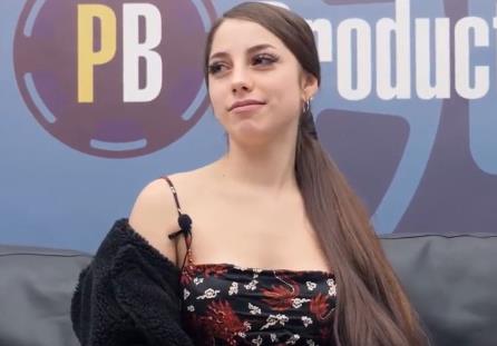 X站超人气收藏级资源：PremiumBukkake怼脸上吞金合集[44V-4.4G]