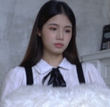 39码美少女妹子肉丝美足1V1.7G百度云资源