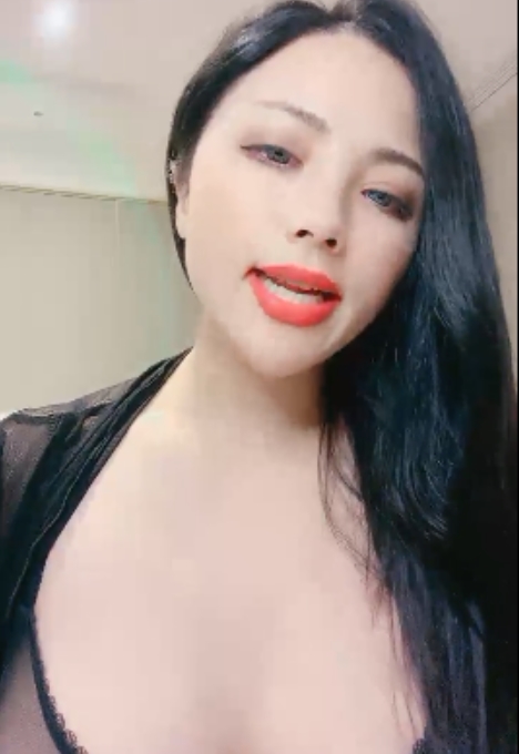 大罩杯熟女瑞瑞29.6g合集：大罩杯熟女半糖魅力