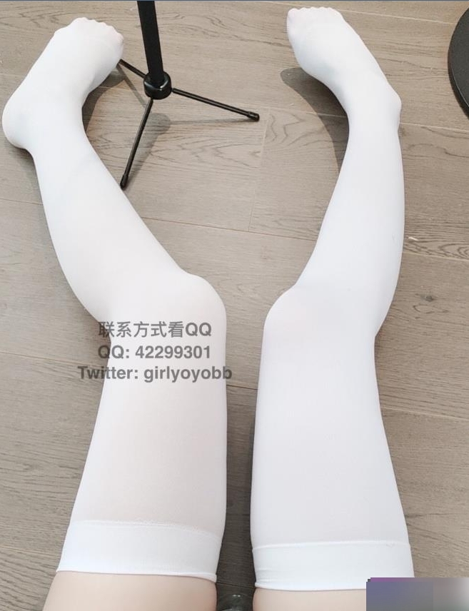 推特上的香草少女展示了她情窦初开的作品