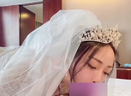 商品转载搬运的胖臀小乖乖女兔兔高价秀禾vip群私拍8V5P273MB百度盘