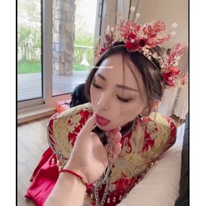 商品转载搬运的胖臀小乖乖女兔兔高价秀禾vip群私拍8V5P273MB百度盘