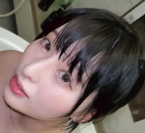 FC2系列岛国出品1V-3.2G时长45分颜值N子原汁原味撞击小肉全L用嘴爆C戴T