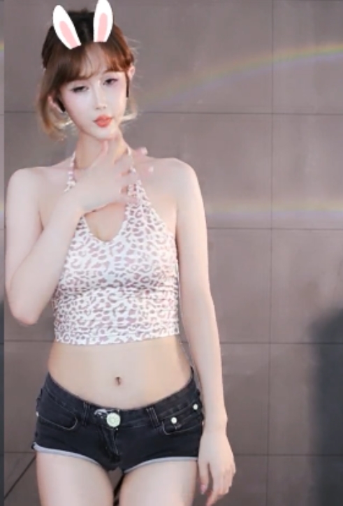 网易CC主播乔巴音热舞视频62个9.5G双重压缩