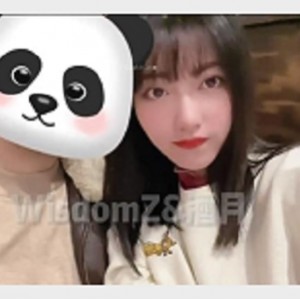 女神酒月露脸高颜值巨R自拍21V-1.3G图集